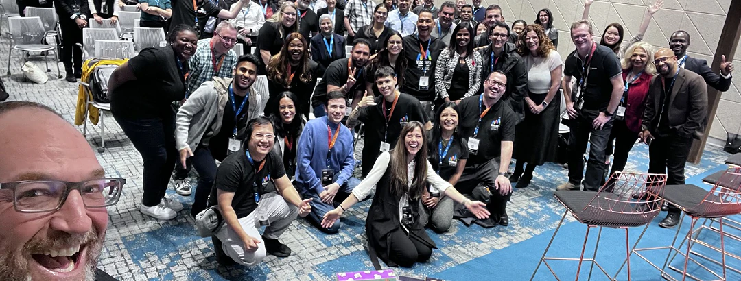 Mark Kashman with attendees at the 2025 Vancouver Microsoft 365 Summit